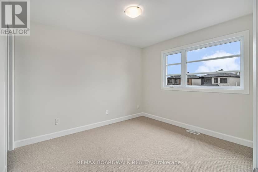 481 Falcon Lane — photo 12 of 19