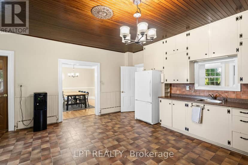 7928 Jock Trail — photo 13 of 40