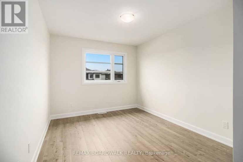 485 Falcon Lane — photo 9 of 15