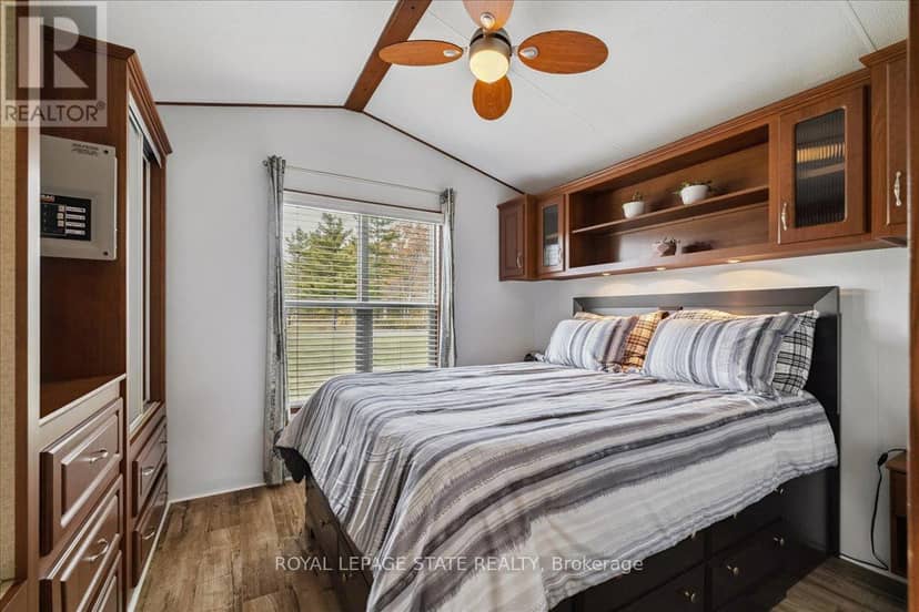 13 Spruce - 4449 Milburough Line — photo 16 of 38