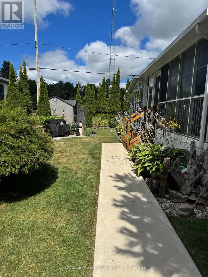 13 Spruce - 4449 Milburough Line — photo 21 of 38