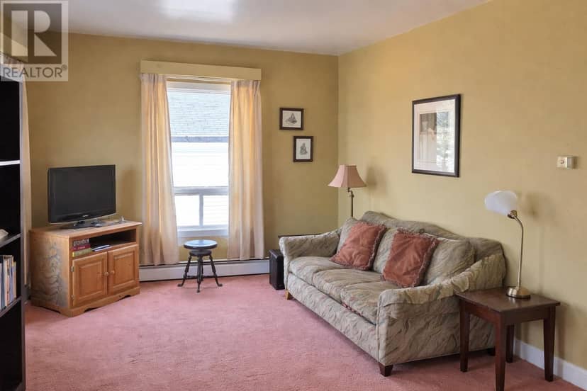 989 Canoe Cove Road — photo 10 of 34