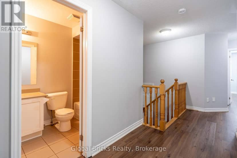 10 Dillon Drive — photo 18 of 40