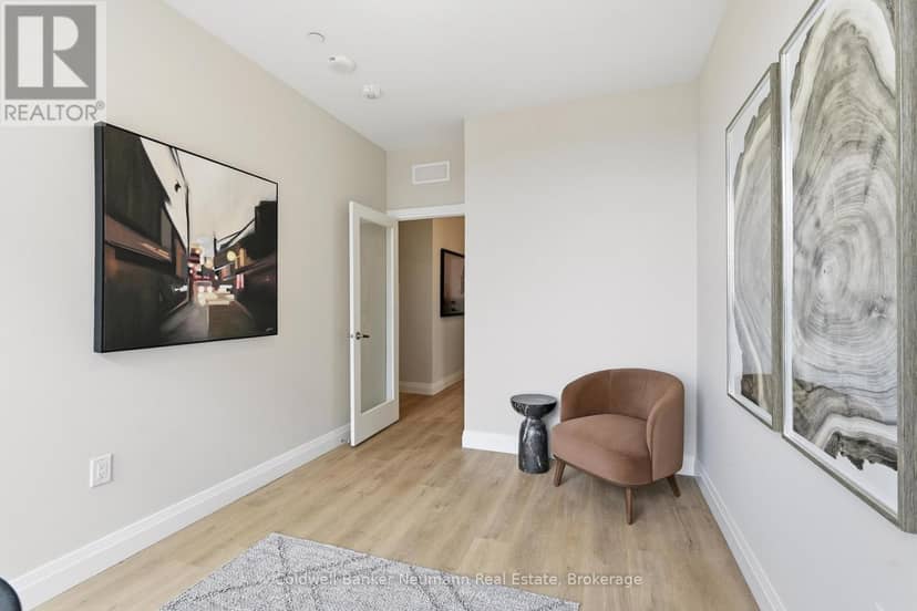 813 - 1882 Gordon Street — photo 18 of 40
