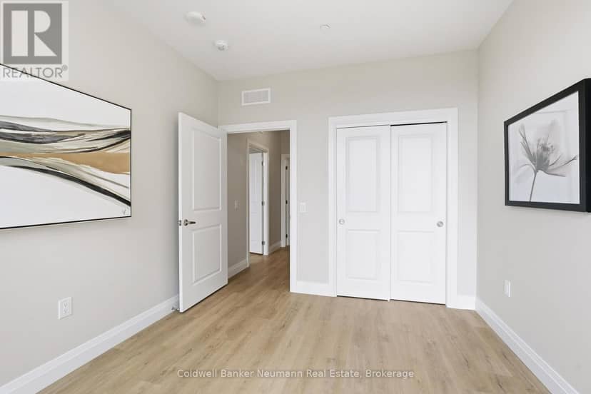 813 - 1882 Gordon Street — photo 21 of 40