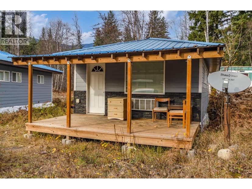 5513 Prosh Frontage Road, Sicamous, photo 4