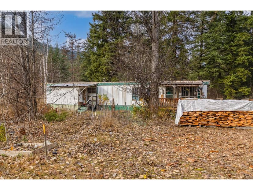 5513 Prosh Frontage Road, Sicamous, photo 6