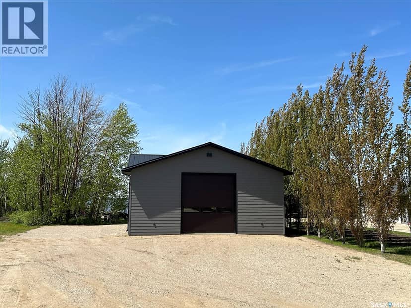 39 Pape DRIVE — photo 10 of 40