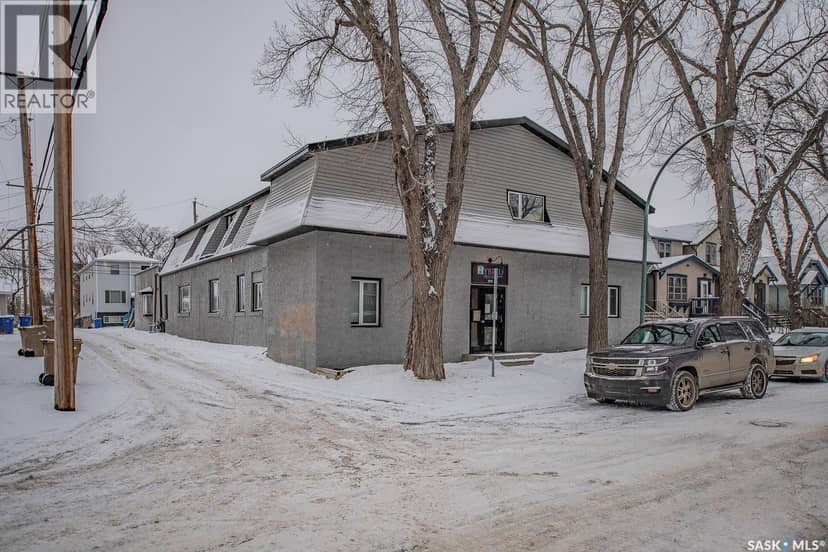 2023 Ottawa STREET — photo 1 of 10