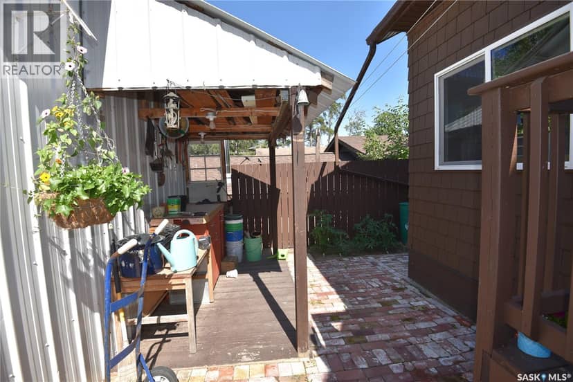 621 Pine DRIVE — photo 39 of 40