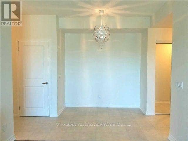 512 - 2522 Keele Street — photo 15 of 26