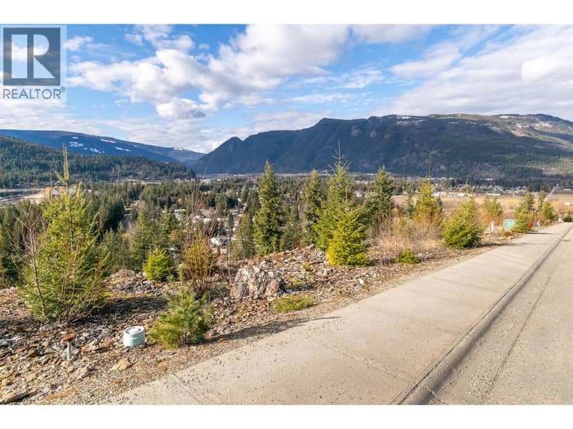 242 Stoneridge Drive, Sicamous, photo 7