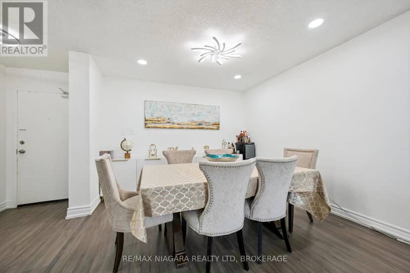 2306 - 340 Dixon Road — photo 6 of 20