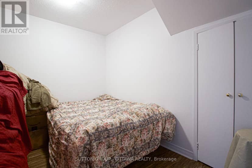 309 Cyr Avenue — photo 34 of 40