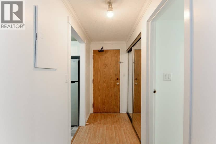 263 7293 MOFFATT ROAD, Richmond, photo 6