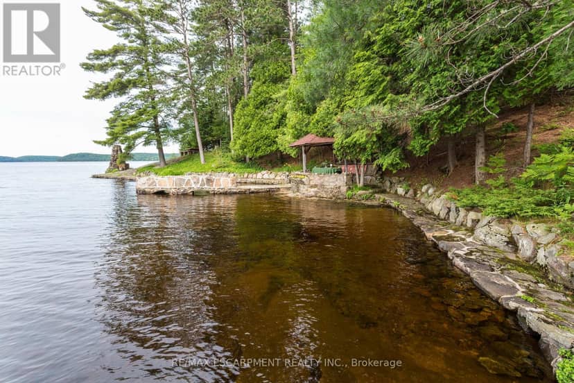 0 Crown Island Island — photo 18 of 40