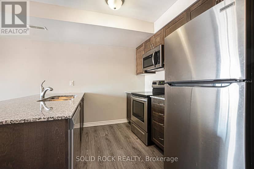 42 - 150 Walleye Private — photo 7 of 18