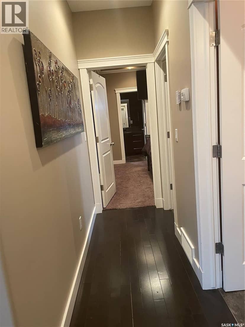 916 3rd STREET SE — photo 8 of 19