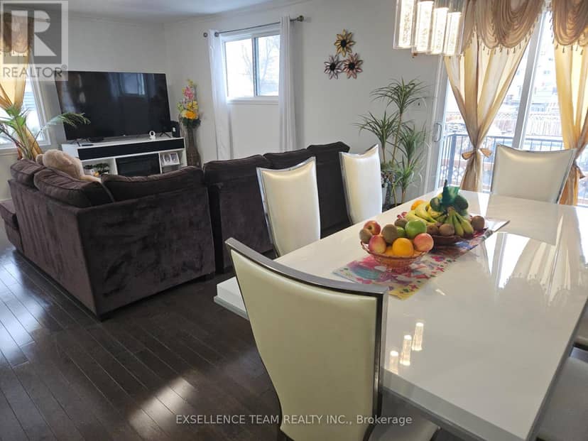 2 Bellamy Street — photo 19 of 40