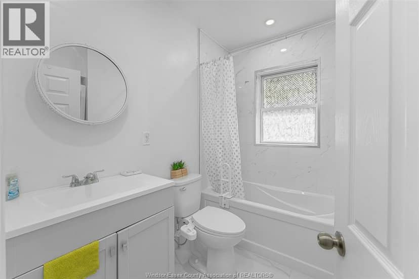 1771 Windermere ROAD — photo 19 of 38
