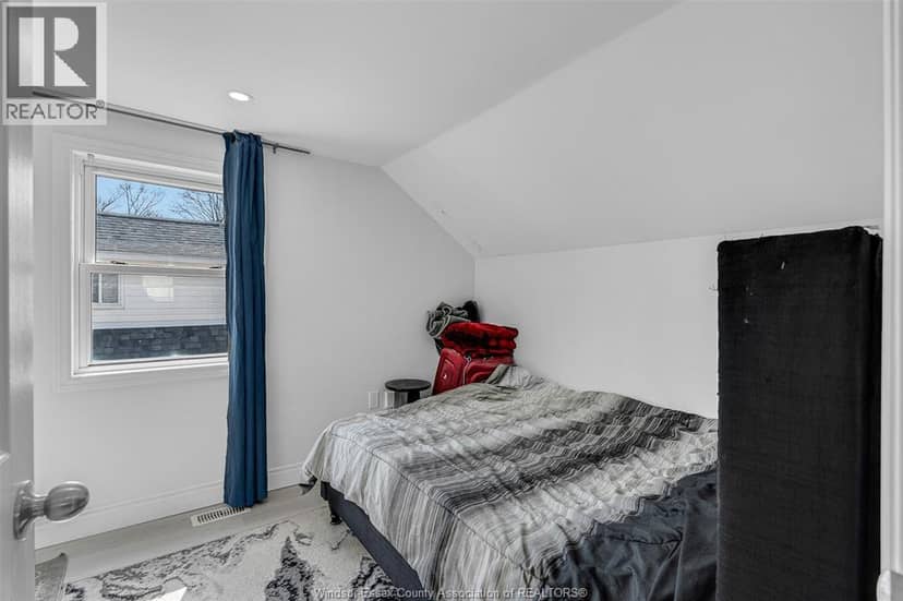 1771 Windermere ROAD — photo 37 of 38