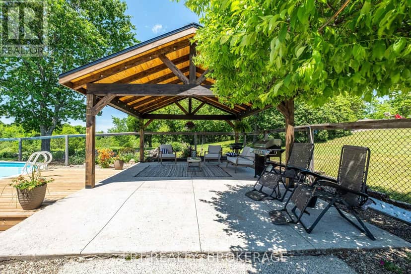 1758 Forty Foot Road — photo 9 of 40