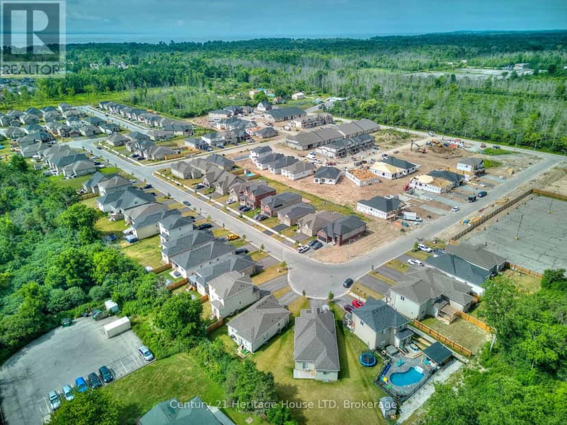 19 - 397 Garrison Road — photo 4 of 6
