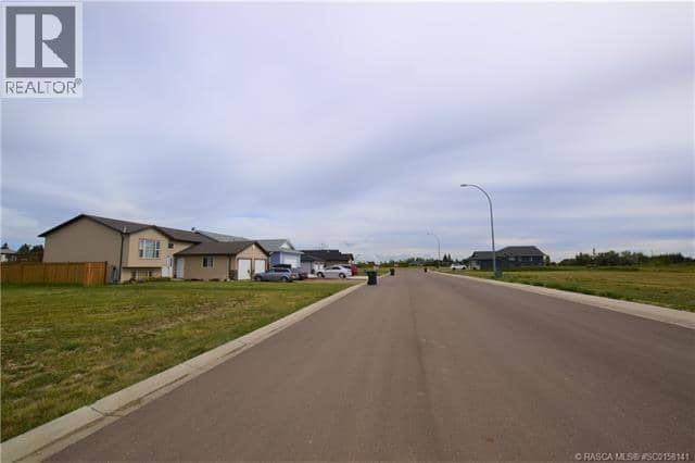 400 Howe Avenue E — photo 25 of 26
