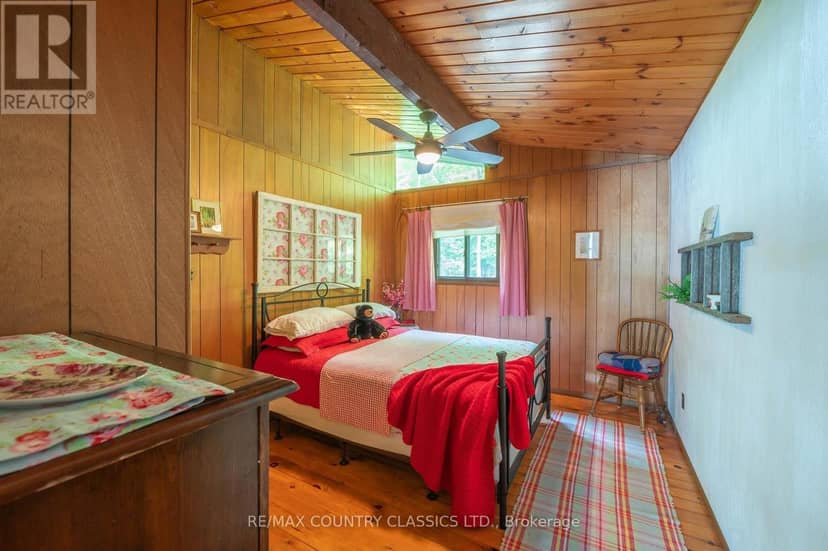 217 Moffat Road — photo 36 of 40