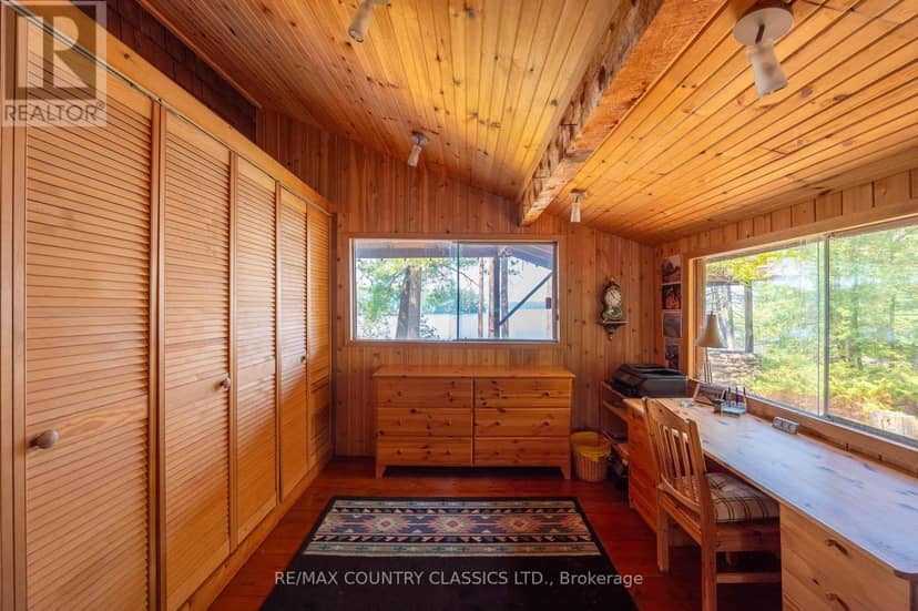 22 Chandos Lk Balmer Island — photo 21 of 40