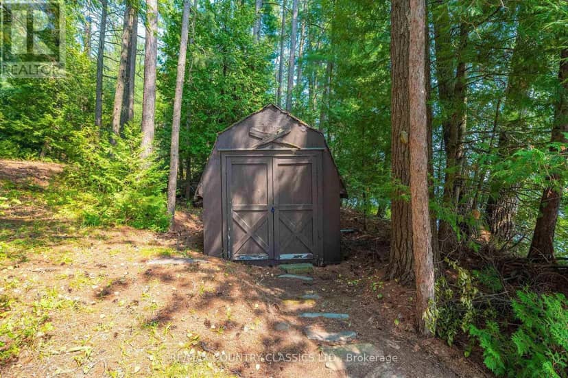 22 Chandos Lk Balmer Island — photo 5 of 40