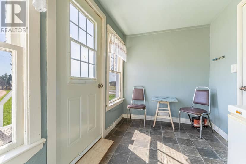 95 Perley Shaw Road, Canoe Cove, photo 4