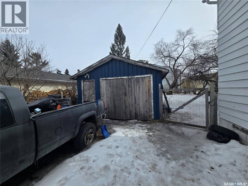 107 Van Horne STREET — photo 6 of 14