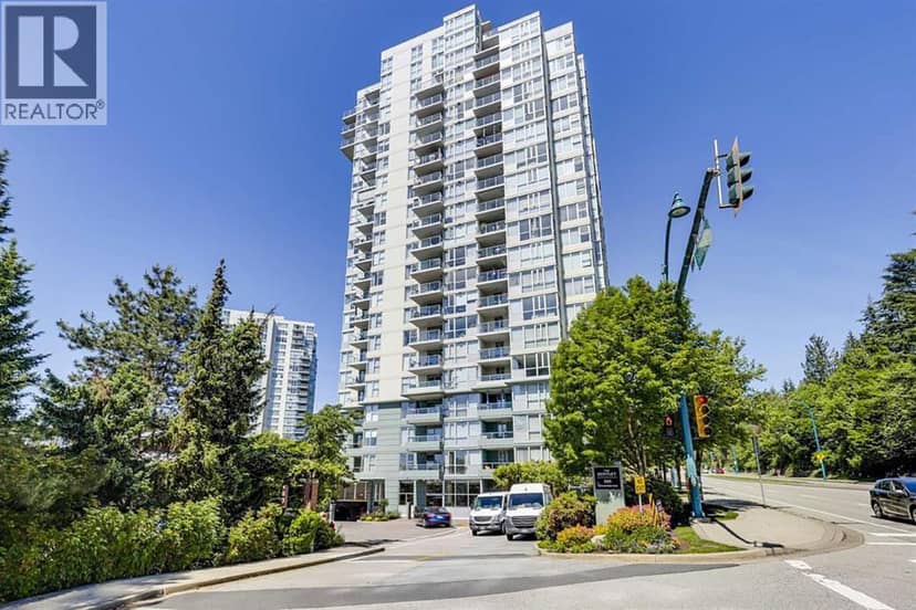 201 295 GUILDFORD WAY, Port Moody