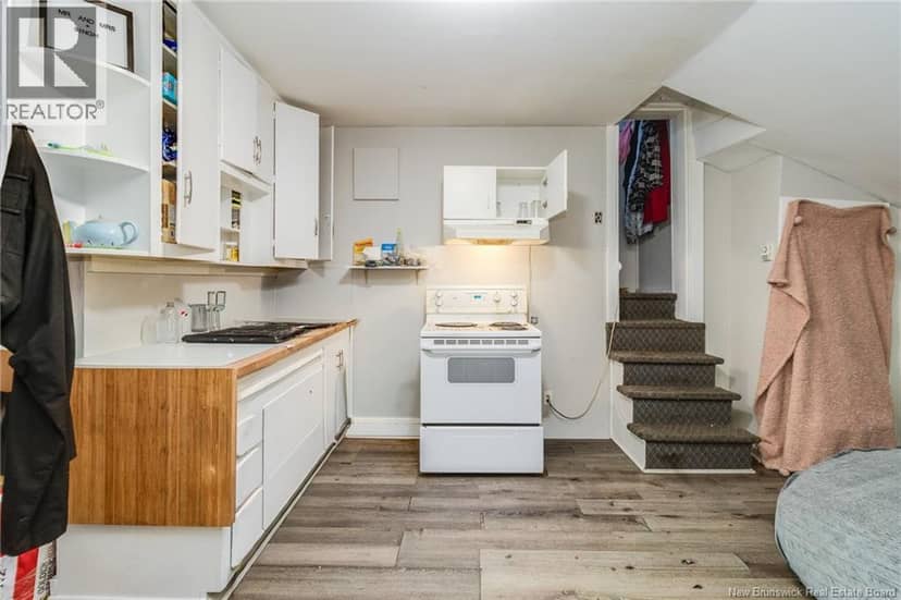 204 Duke Street — photo 16 of 26