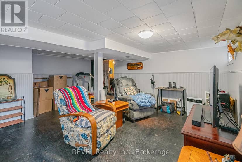18 Valley Road — photo 10 of 16