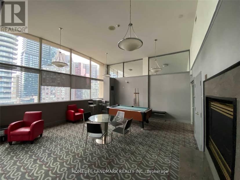 407 - 555 Yonge Street — photo 20 of 24