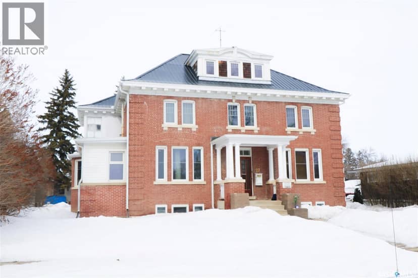 27 Dunlop STREET E — photo 1 of 4