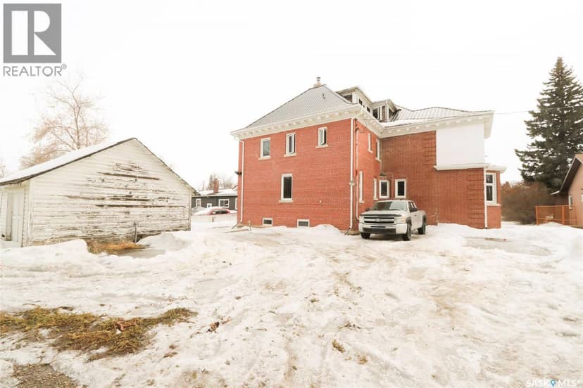 27 Dunlop STREET E — photo 3 of 4