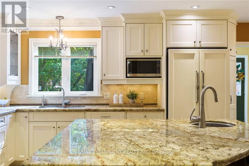 373 Brookview Court — photo 17 of 40