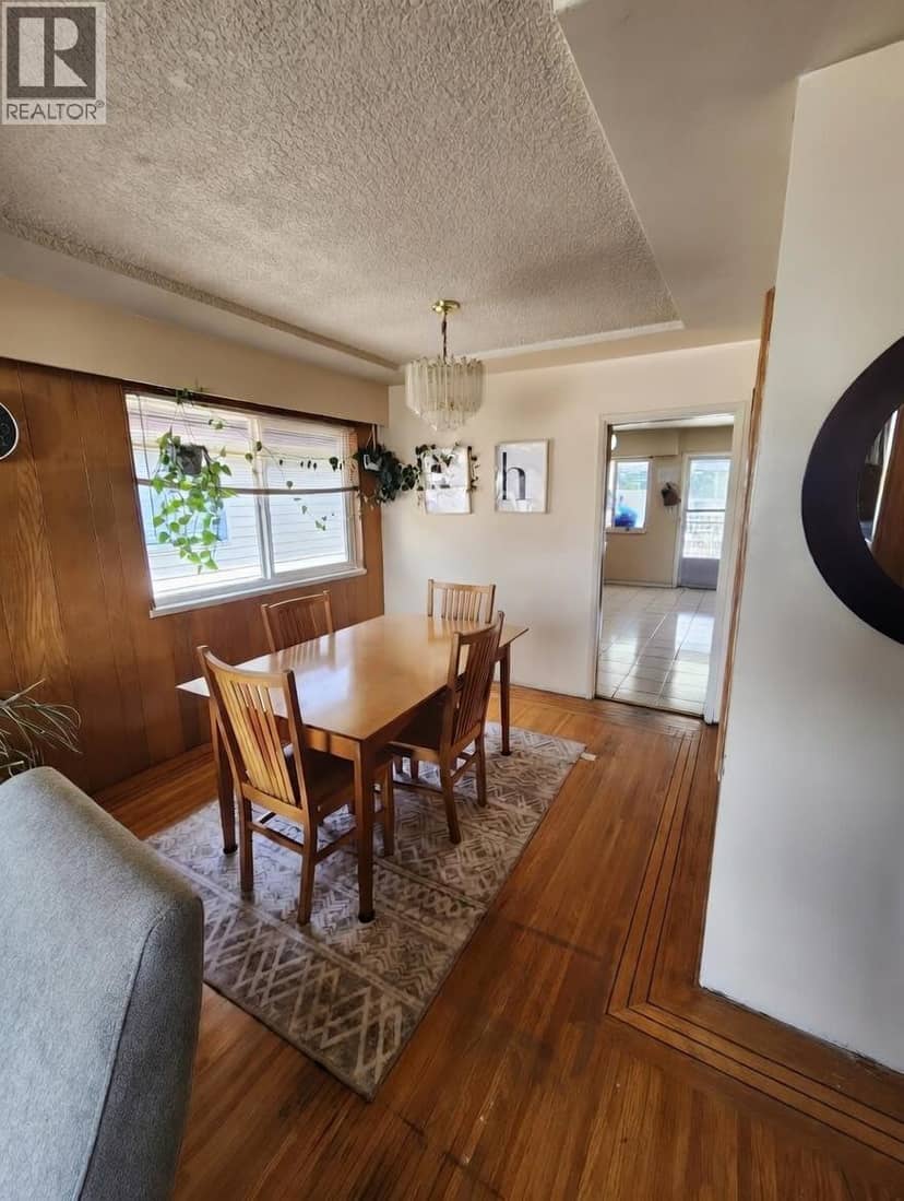 3312 QUEENS AVENUE, Vancouver, photo 4