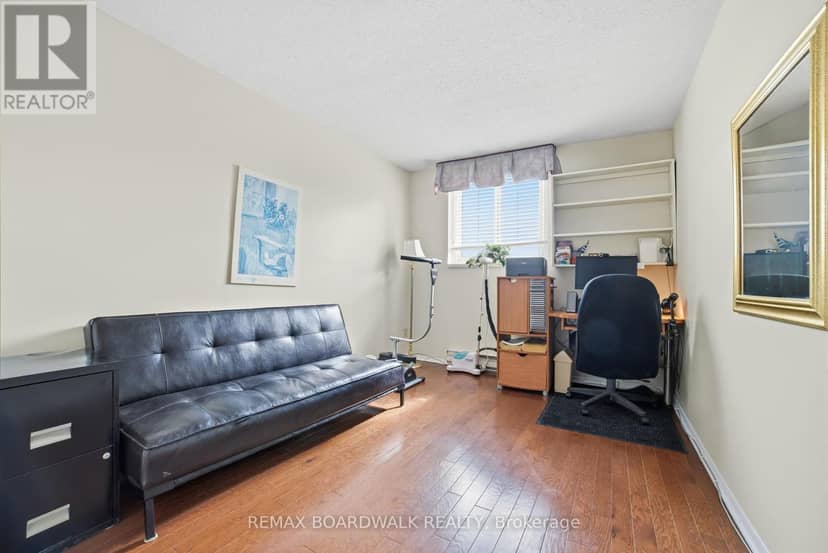 1408 - 1705 Playfair Drive — photo 30 of 31