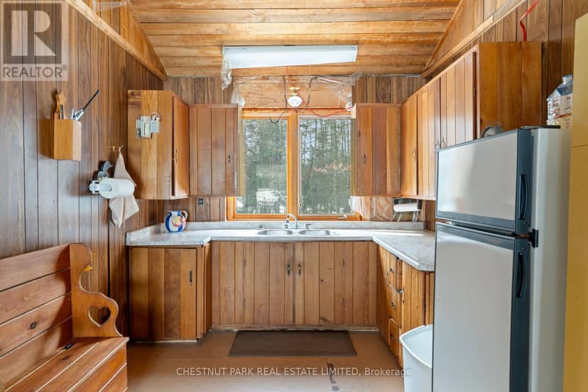 2411 Soyers Lake Road N, Dysart et al, photo 8