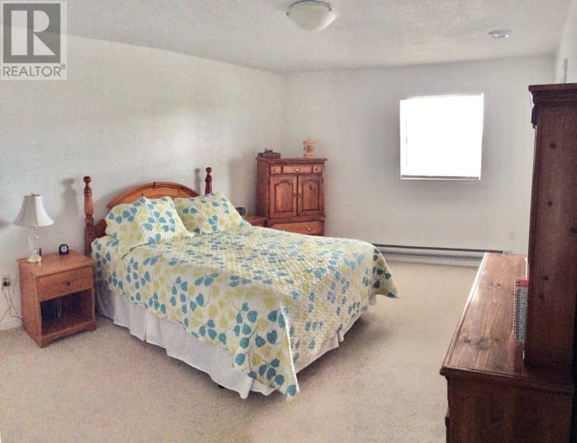 15 Cox Avenue — photo 17 of 40