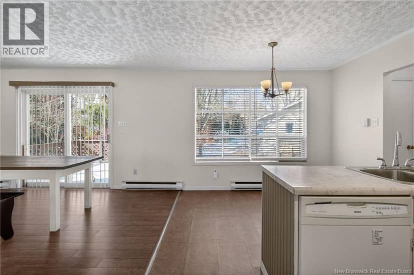 66 Parkwood Drive — photo 5 of 25