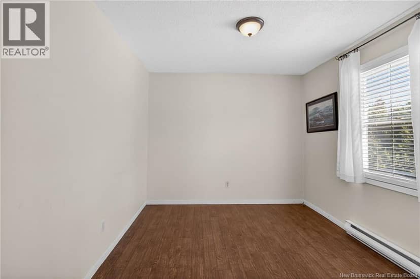 66 Parkwood Drive — photo 8 of 25