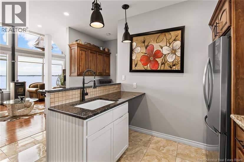 298 Pointe Des Georges — photo 14 of 40