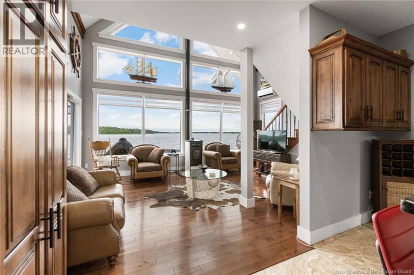 298 Pointe Des Georges — photo 15 of 40