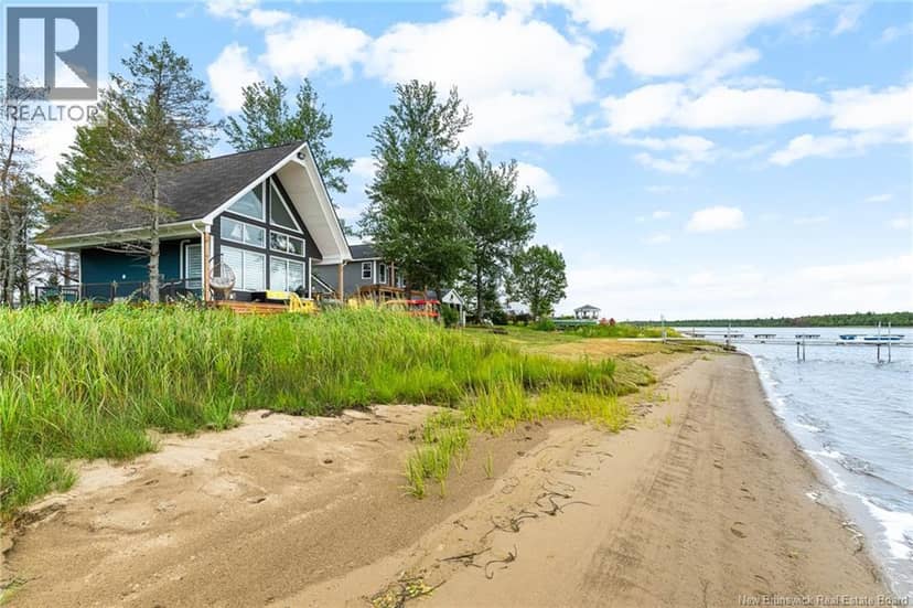 298 Pointe Des Georges — photo 5 of 40