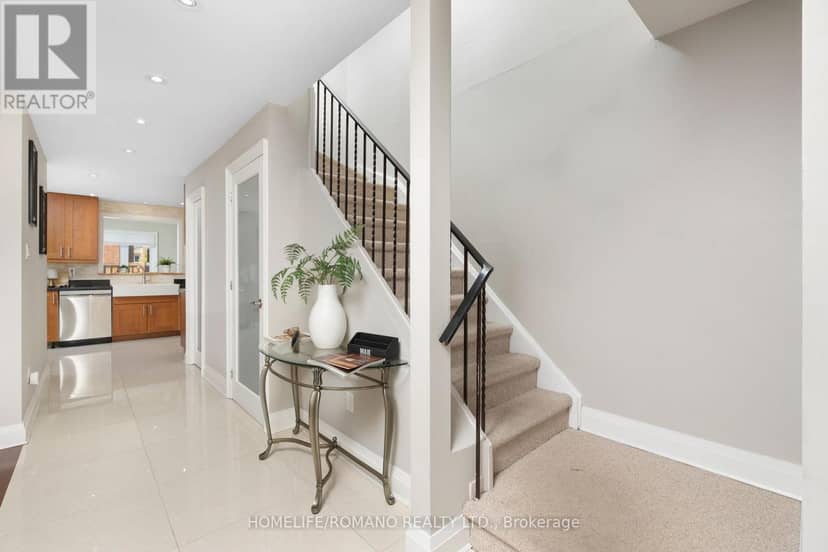 36 Brougham Drive — photo 15 of 33